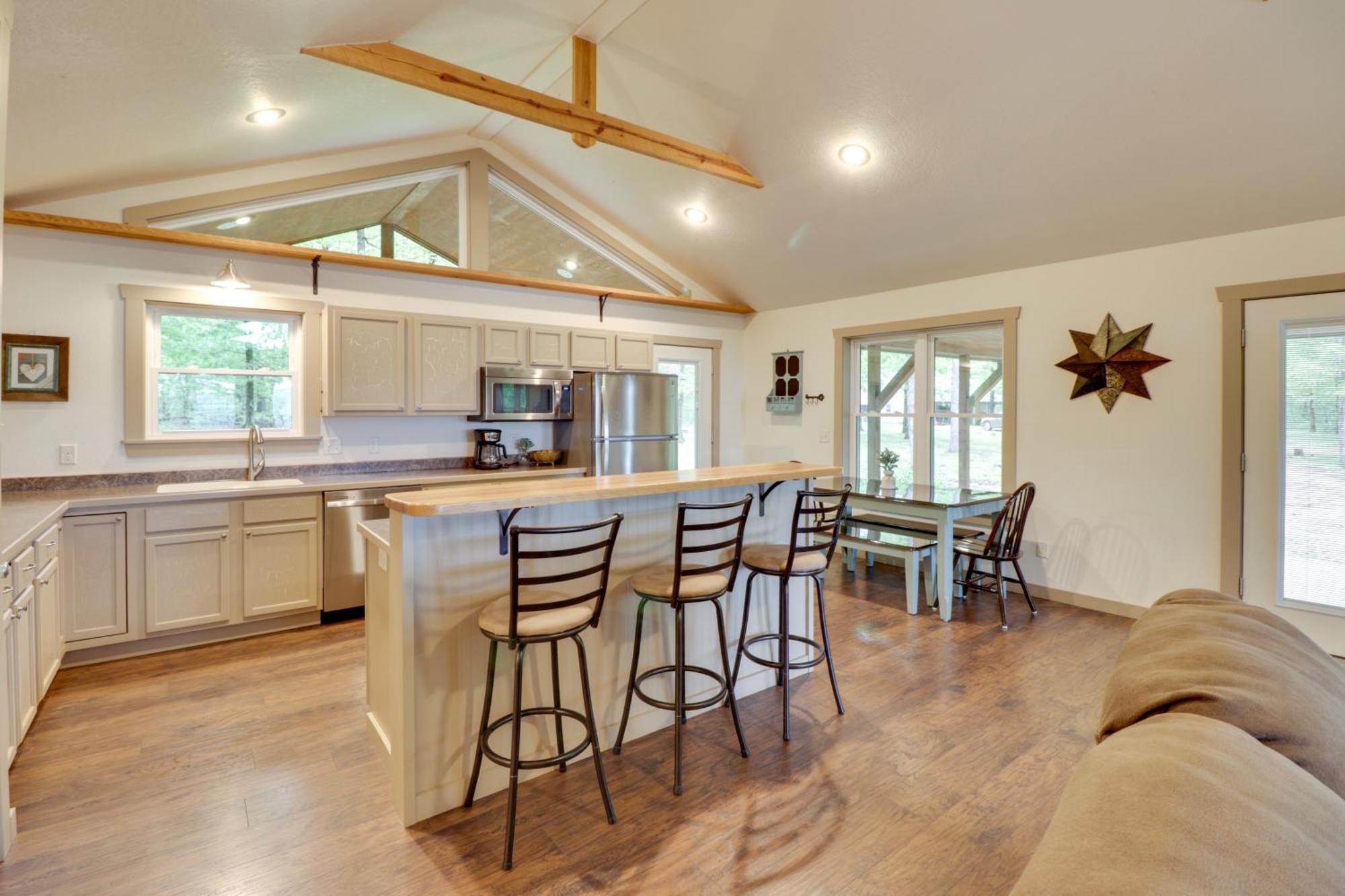 Spacious And Elegant Mountain View Cabin With Deck! Eksteriør bilde