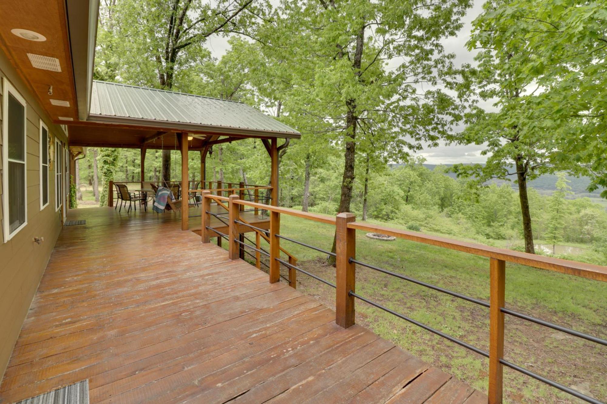 Spacious And Elegant Mountain View Cabin With Deck! Eksteriør bilde
